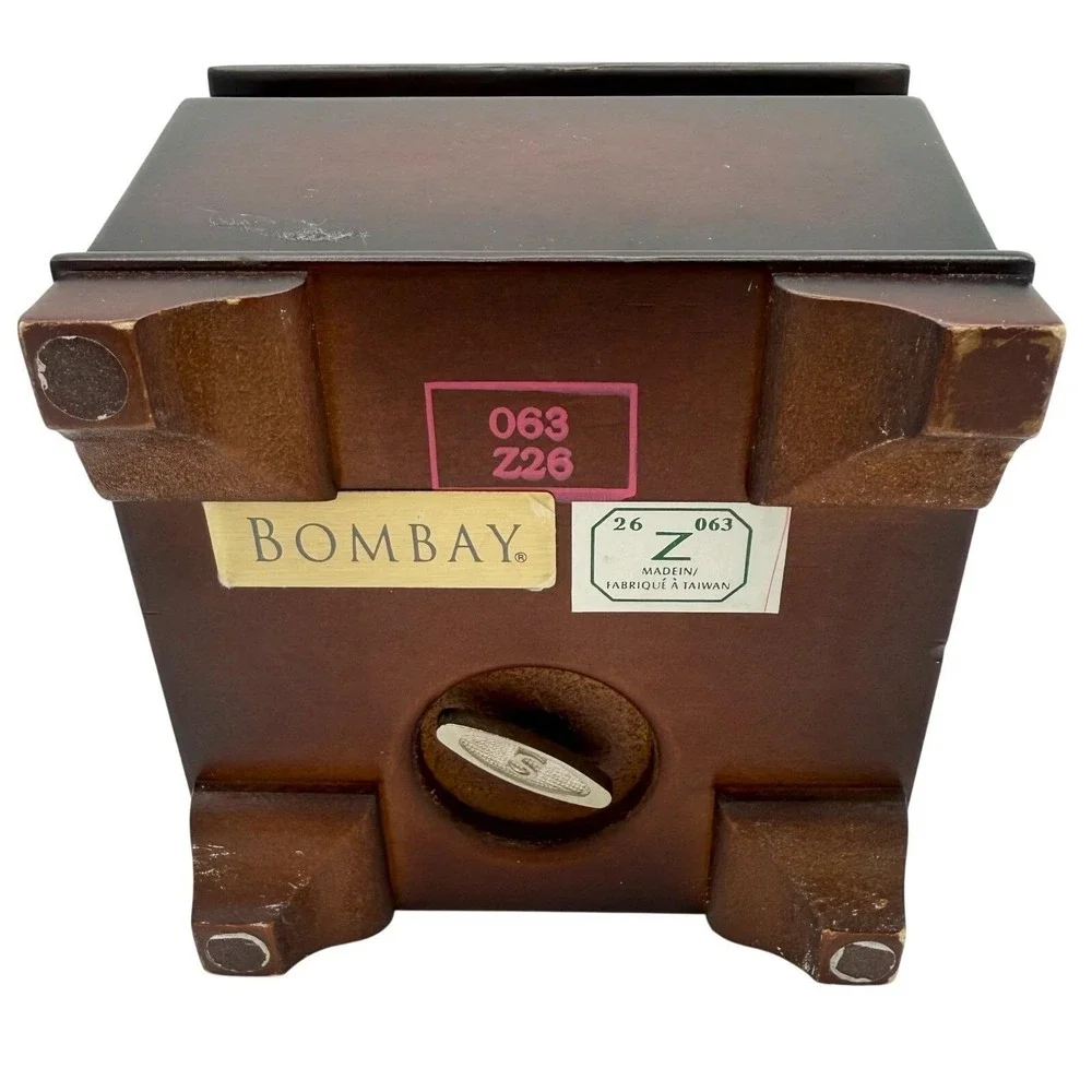 Vintage Bombay Company Music Jewelry Ring Box Wood Green Velvet ~ 5